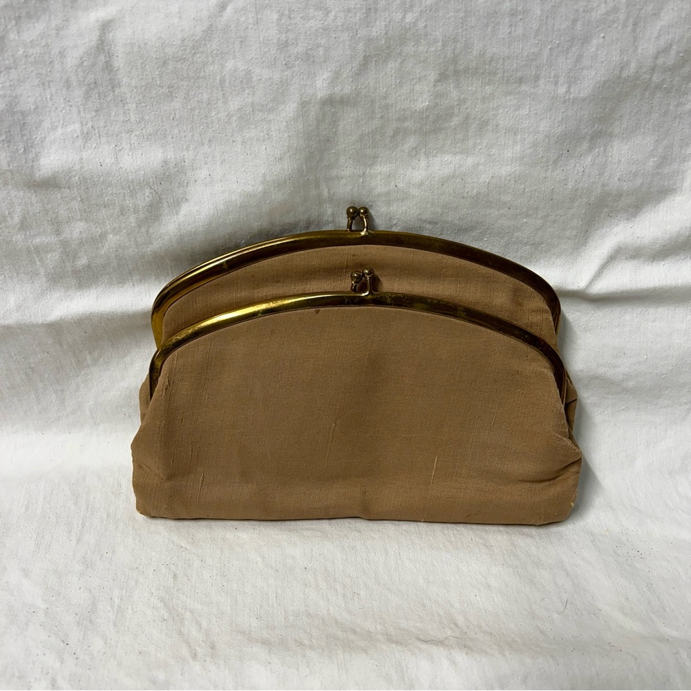 3/$20 Vintage pocketbook - Picture 9 of 9